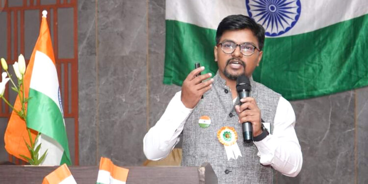 From a Humble Teacher to a Successful Digital PR and Marketing Entrepreneur: The Journey of Rupesh Dharmik