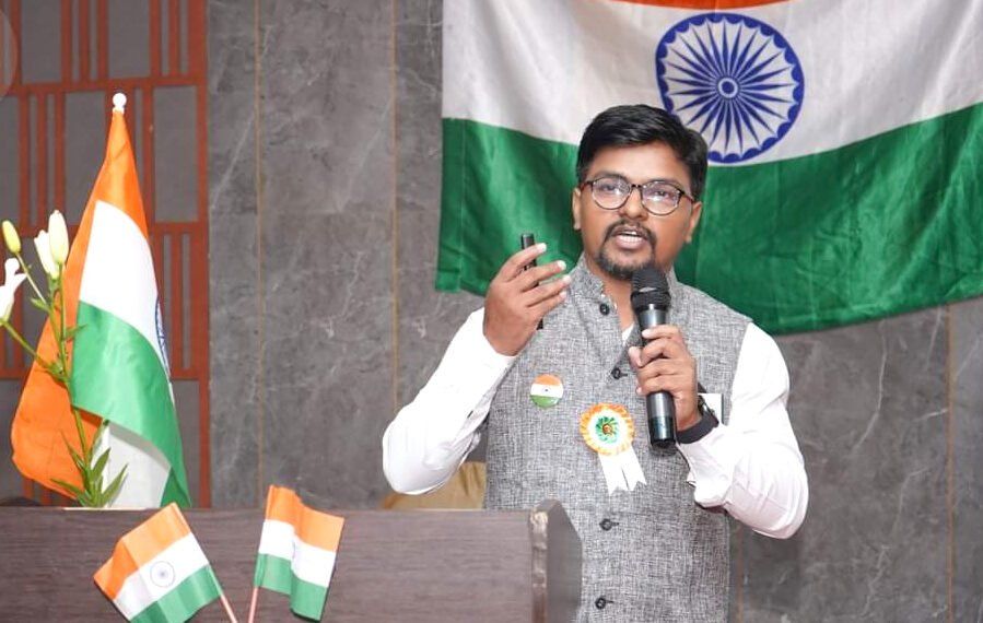 From a Humble Teacher to a Successful Digital PR and Marketing Entrepreneur: The Journey of Rupesh Dharmik